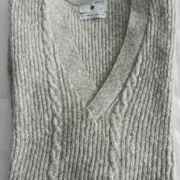 Men's Sweater Vest by Robert Bruce in a size XTL, Lt Grey, Very Good Condition - Picture 4 of 5